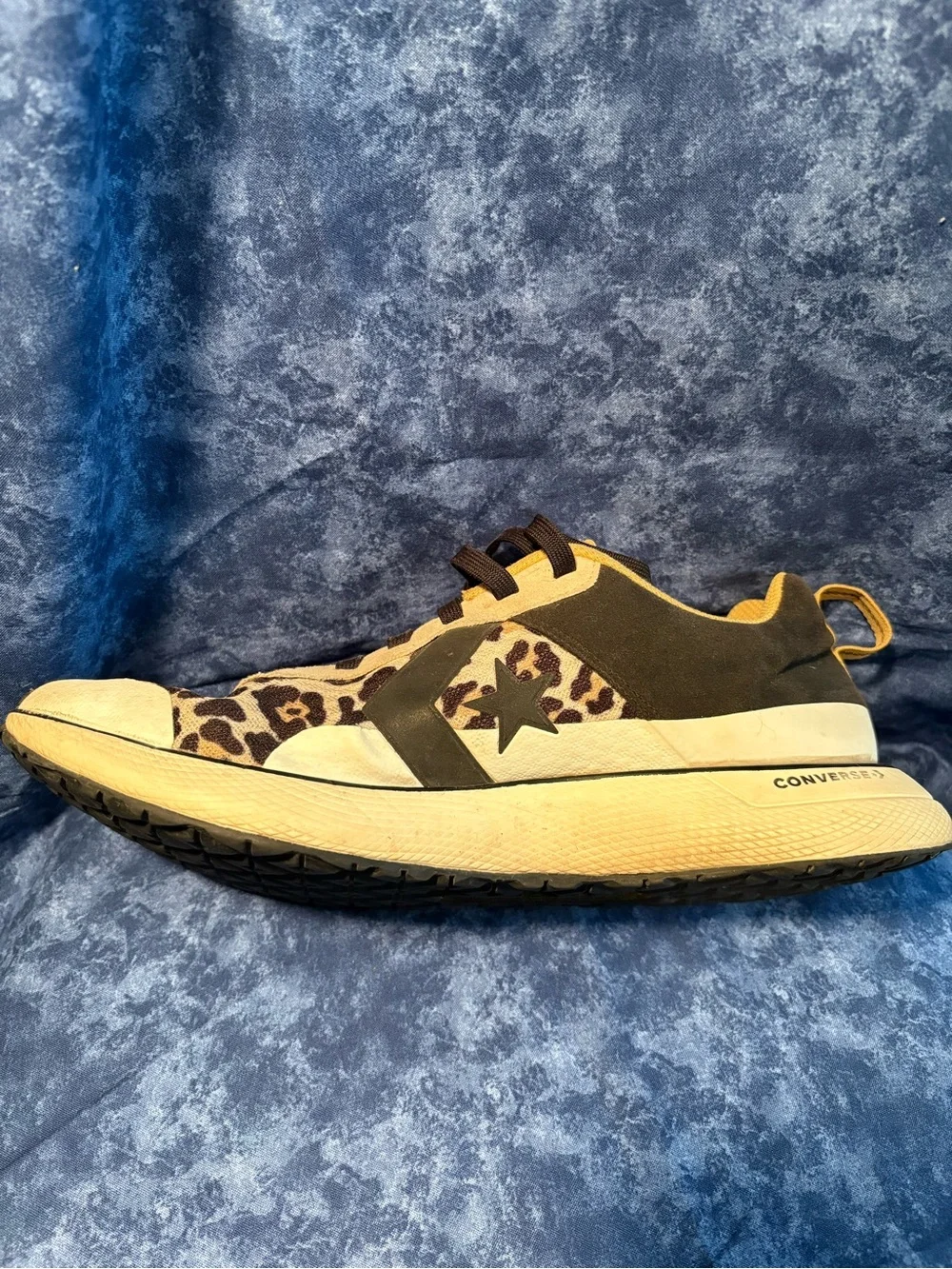 Converse Star Series Low Sneaker Leopard Print Men’s Size 9.5 Tennis Shoes